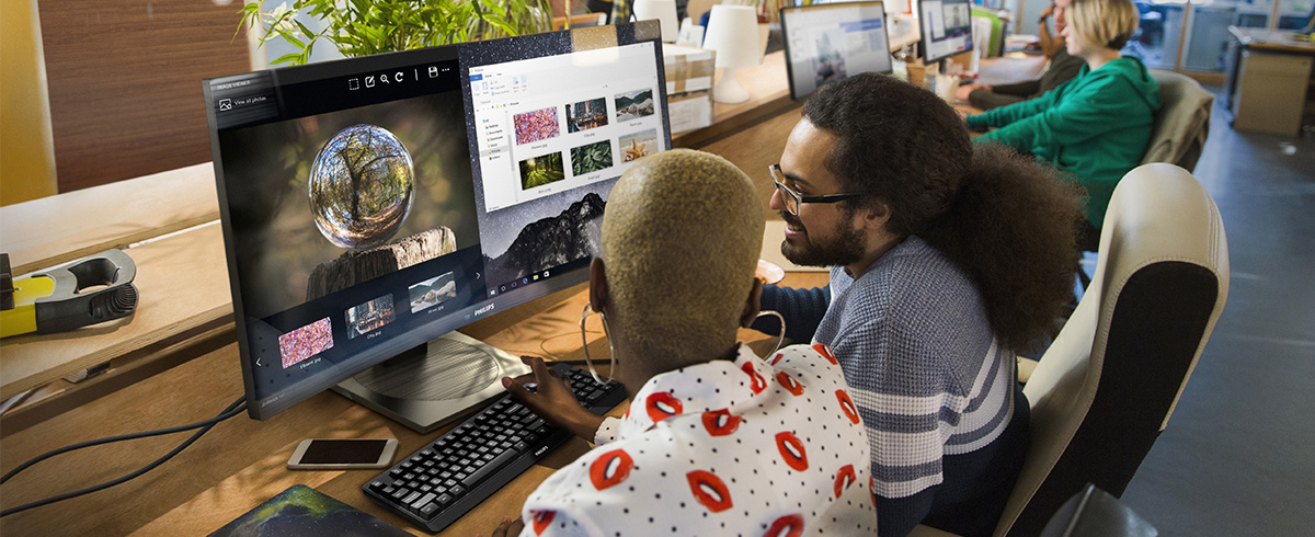 Medarbejdere trives med Philips-sk&aelig;rme p&aring; arbejdspladsen